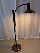 Gulvlampe Kr. 950,-