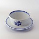 Sovseskål i fajance med fast bund fra stellet Camilla, som blev fremstillet i perioden ...