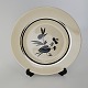 Frokosttallerken i fajance fra stellet Dragsholm fremstillet i perioden 1934-1965. Formgiver ...