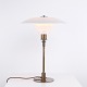 PH 4/3 bordlampe designet af Poul Henningsen og produceret af Louis Poulsen i 1930’erne. Lampen ...