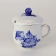Sennepskop i kongeligt porcelæn fra stellet Blå Blomst flettet. Nr. 10/8211 og 10/8205-11 ...
