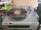 Technics pladespiller model SL-D2. Testet og spiller fint. Er nærmest uden brugsspor.  Technics ...