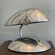 Helmet Space lamp af støbt aluminium. Lampen har et totrins belysning og vipbar skærm. Fod Ø ...