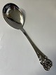 Serveringsske i SølvStemplet 3 tårneLængde 23 cmFlot og velholdtBestikket er pudset og ...