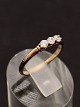 8 karat guld ring størrelse 52 med 3 klare stene fra guldsmed Jens Aagaard Svenborg emne nr. 637677