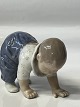 Royal Copenhagen  Kravlende BabyDekorationsnummer 15181. sorteringLængde 9,5 cm.Pæn og ...