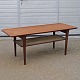 Sofabord med hyldeTeak129,5 cm