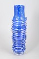 Monica Backström for Kosta Boda, stor ribbet glasvase model 40137.Monumental cylindrisk ...