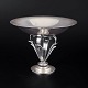 Harald Nielsen for Georg Jensen, sterlingsølv opsats model 688.Elegant opsats i sterlingsølv ...