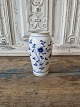 B&G Sommerfugl Kipling med guldkant vaseNo. 201, 1. sorteringHøjde 14 cm.