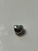Charm for bracelet, from Pandora made like a heart. 925 sterling silver.