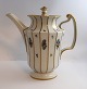 Royal Copenhagen. Henriette. Kaffekande. Model 444-8502. Højde 24 cm. (1 sortering).