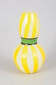 Ulrica Hydman-Vallien for Kosta Boda, håndmalet vase.Dekorativ håndmalet glasvase med ...