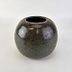 Rund vase af stentøj, glaseret i to grå toner.Signeret under bunden. C. Moes 1961Formgiver ...