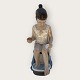 Lyngby porcelæn, Pige tager fodbad / Susanne, #5, 1. sortering, 19x6cm *Fin stand*