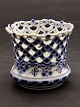 Royal Copenhagen musselmalet hel blonde bæger 1/1015 1.sortering H. 7 cm. emne nr. 641709