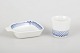Lyngby/Danild, fad med hank og lille vase.Sæt bestående af et fad med hank og en lille vase ...