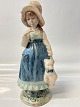 Figur, Stående pige, Spanien vintageMarco Giner Spain porcelænsfigurDekorationsnummer ...