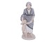 Royal Copenhagen Art Nouveau, sjælden figur af mor med barn.Faberiksmærket viser, at denne ...