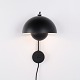 Flowerpot VP8 væglampe i sort designet af Verner Panton for &Tradition. Ikonisk dansk design med ...