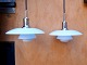 Poul Henningsen, PH 3/2 opalglas pendel med sort stofledning.Produceret hos Louis ...