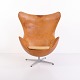 Ægget model 3316 designet af Arne Jacobsen og fremstillet af Fritz Hansen i 1950’erne. ...