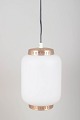 Bent Karlby for Lyfa, Kina pendel.Elegant pendel udført i hvidt opalglas med detaljer i ...