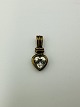 8 Karat Guld Hjerte Vedhæng Vægt: 1.09g L: 2cm, B: 0,8cm
