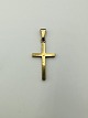 8 Karat Guld Kors Vedhæng Vægt: 1,08g L: 3cm, B. 1,6cm Stempelt: Sv. C Sv. C