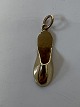 Hjemmesko Vedhæng/Charms i 14 karat guld.Højde: 2,2 cm.
