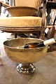 Stor gammel fransk vin / champagne køler i messing med ...