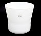 Holmegaard, Flowerpot, Urtepotteskjuler i opalhvid, mundblæst glas, vandrette striber i ...