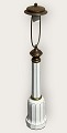 Bing & Grøndahl, Stor Heiberg Lampe med dekoration, 75cm høj, 13,5cm i diameter *Pæn Stand*