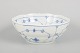 Royal Copenhagen, Musselmalet Riflet, sjælden skål.Sjælden skål i porcelæn med riflet ...