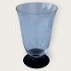 Holmegaard, Jane, Sortfods glas med drueslibninger, øl / Vand glas 12cm højt *Pæn stand*