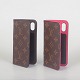 Louis Vuitton sæt med to mobiltelefonetuier.Sæt med to mobiltelefonetuier i Louis Vuittons ...