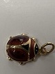 14 karat guld. Mariehøne med emalje.Charms / ...