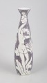 Tilgmans Keramik, "Grace" unikavase.Slank, skulpturel vase i glaseret keramik, model Grace, ...