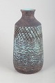 Tilgmans Keramik, model 629 vase.Skulpturel vase i glaseret keramik, model 629, med ...