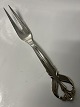 Benedikte Kødgaffel / Stegegaffel sølvplet.Længde 21,1 cm.