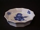 Flaskebakke nr. 
8611
Diameter 12 cm
Fin fejlfri