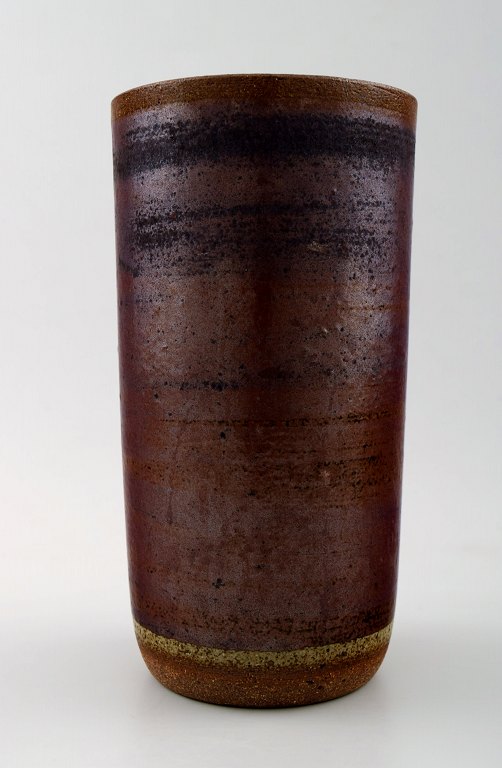 Palshus Ceramic vase, glaze in brown shades.