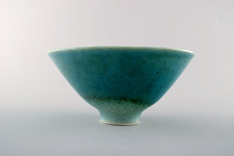 Carl Harry Stålhane, Rörstrand stoneware bowl.