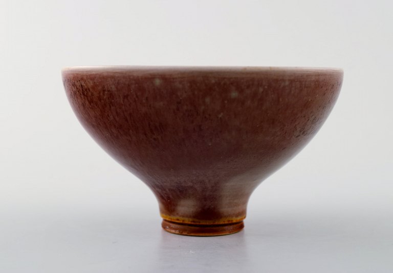 Berndt Friberg Studio keramik vase. Moderne svensk design. 
Unika, håndlavet.