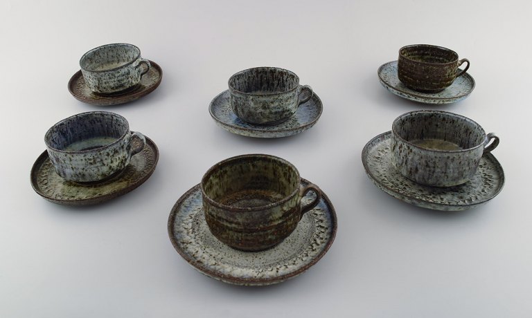 Gutte Eriksen, own workshop, a set of six tea cups with saucers.
