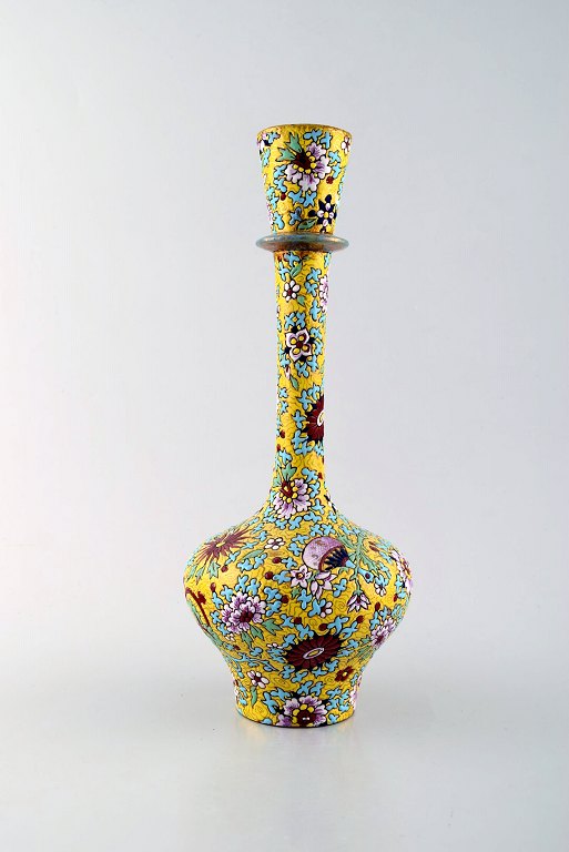 Delphin Massier for Vallauris. smalhalset unika art nouveau vase i glaseret 
keramik.