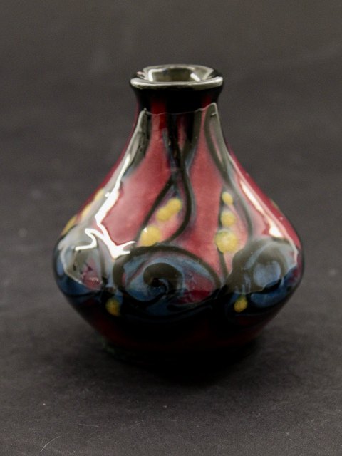 Danico ceramic vase