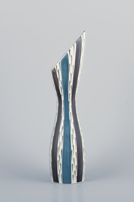 Stig Lindberg for Gustavsberg, Sweden. Anniversary vase in ceramic with blue and 
black glaze. Hand-painted.