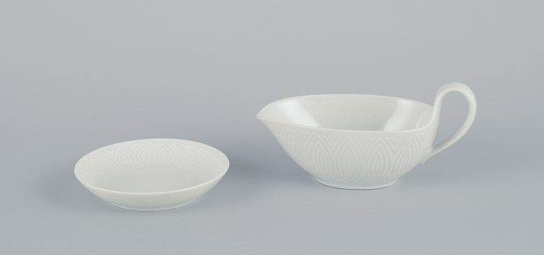 Axel Salto for Royal Copenhagen. Butter sauce boat and small bowl in white 
porcelain.