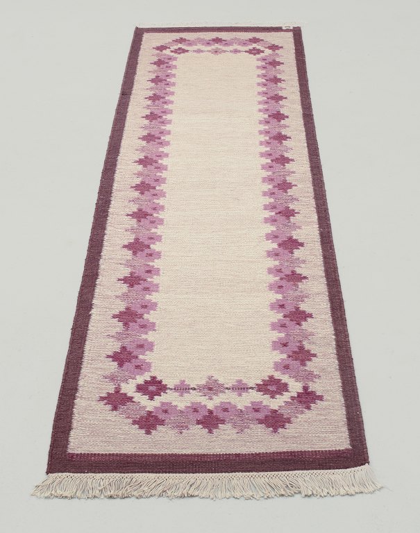 Swedish textile designer.Handwoven runner in pure wool. Rölakan technique.